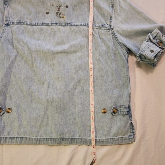 Christopher & Banks Embroidered Cats Light Wash Denim Shacket Size Medium - Picture 12 of 12